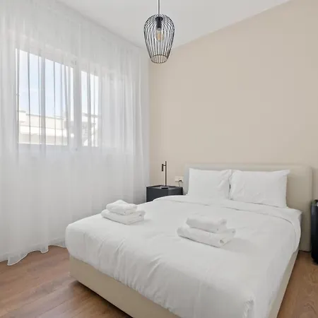 Midas B I * Limassol